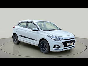 Second Hand Hyundai Elite i20 Sportz Plus 1.2 in Rajkot