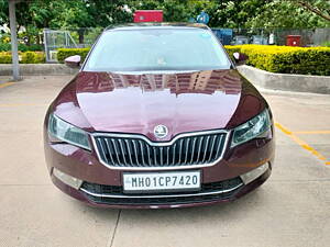 Second Hand Skoda Superb Style TDI AT in Nashik