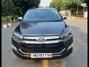 Second Hand Toyota Innova Crysta 2.8 ZX AT 7 STR [2016-2020] in Delhi