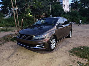 Second Hand Volkswagen Vento Highline Diesel AT in Hyderabad