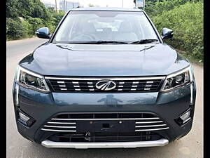 Second Hand Mahindra XUV300 W8 (O) 1.2 Petrol [2019] in Ahmedabad