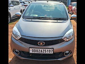 Second Hand Tata Tiago Revotron XZ in Bhubaneswar