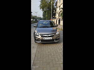 Second Hand Maruti Suzuki Swift DZire VXI in Nagpur