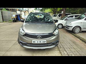 Second Hand Tata Tiago Revotron XZ in Nagpur