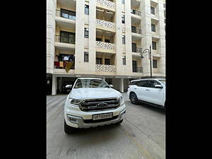 Second Hand Ford Endeavour Titanium 3.2 4x4 AT in Lucknow