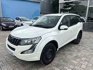 Second Hand महिंद्रा XUV500 w6 1.99 in औरंगाबाद