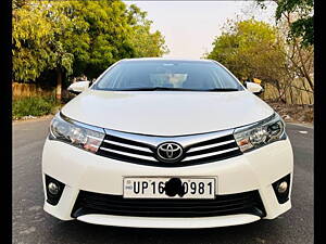 Second Hand Toyota Corolla Altis VL AT Petrol in Delhi