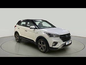 Second Hand Hyundai Creta SX 1.6 AT Petrol in Mumbai