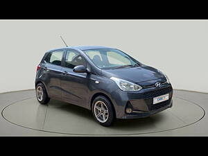 Second Hand Hyundai Grand i10 Magna 1.2 Kappa VTVT in Lucknow