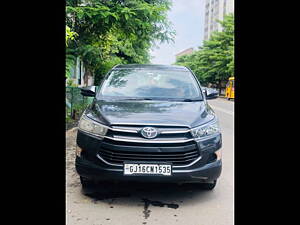 Second Hand Toyota Innova Crysta 2.4 G 8 STR [2016-2017] in Surat