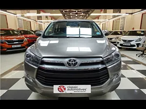 Second Hand Toyota Innova Crysta [2016-2020] 2.4 VX 8 STR [2016-2020] in Bangalore