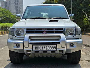 Second Hand Mitsubishi Pajero SFX 2.8 in Mumbai