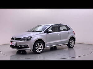 Second Hand Volkswagen Polo Highline1.2L (P) in Bangalore