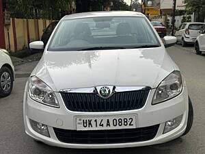 Second Hand Skoda Rapid 1.6 MPI Elegance Plus in Dehradun