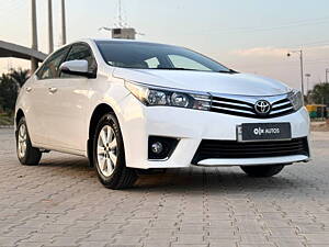 Second Hand Toyota Corolla Altis G Diesel in Mohali