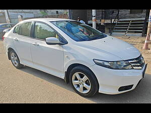 Second Hand Honda City 1.5 V AT in Ghaziabad