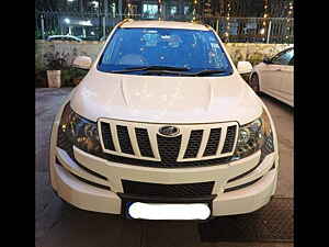 Second Hand महिंद्रा XUV500 w8 in मुंबई