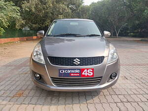 Second Hand Maruti Suzuki Swift VXi in Delhi