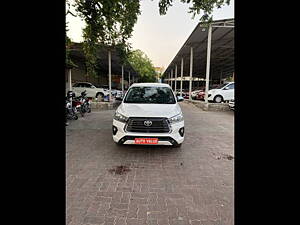 Second Hand Toyota Innova Crysta ZX 2.4 AT 7 STR in Lucknow