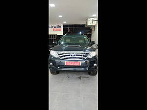 Second Hand Toyota Fortuner 3.0 4x2 AT in Ludhiana