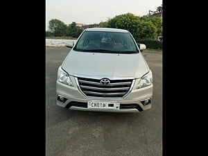 Second Hand टोयोटा इनोवा 2.5 vx 7 str bs-iii in मोहाली