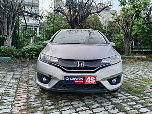 Second Hand Honda Jazz V AT Petrol in Delhi