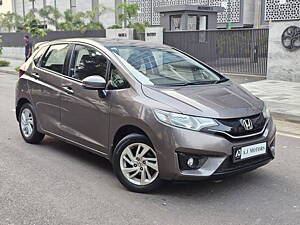 Second Hand Honda Jazz VX Petrol in Thane