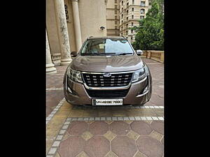 Second Hand Mahindra XUV500 W11 AT in Mumbai