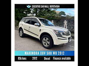 Second Hand महिंद्रा XUV500 w8 in मुंबई