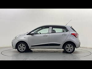 Second Hand Hyundai Grand i10 Sportz 1.2 Kappa VTVT [2016-2017] in Delhi