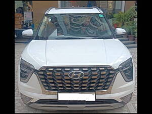 Second Hand Hyundai Alcazar Platinum (O) 7 Seater 2.0 Petrol AT in Patna