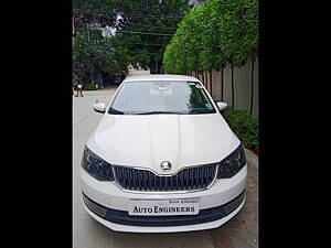 Second Hand Skoda Rapid Style 1.6 MPI AT in Hyderabad