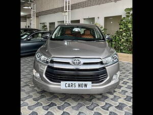 Second Hand Toyota Innova Crysta 2.4 VX 8 STR [2016-2020] in Hyderabad