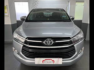 Second Hand Toyota Innova Crysta GX 2.4 7 STR in Hyderabad