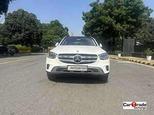 Second Hand मर्सिडीज़ बेंज़ GLC 200 प्रोग्रेसिव in दिल्ली