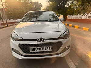 Second Hand हुंडई एलीट i20 स्पोर्टज़ 1.4 crdi [2016-2017] in कानपुर