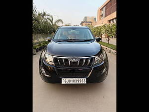 Second Hand Mahindra XUV500 W6 in Ahmedabad