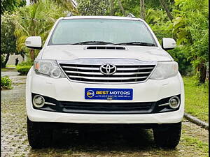 Second Hand Toyota Fortuner 3.0 4x2 AT in Ahmedabad