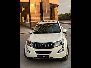 Second Hand Mahindra XUV500 W10 in Noida