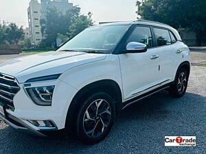 Second Hand Hyundai Creta SX 1.6 CRDi Dual Tone in Hyderabad