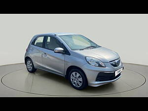 Second Hand Honda Brio S MT in Surat