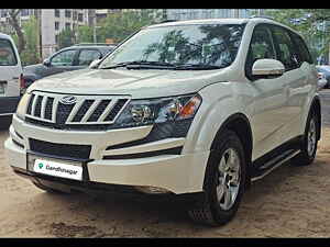 Second Hand महिंद्रा XUV500 w8 [2015-2017] in गांधीनगर