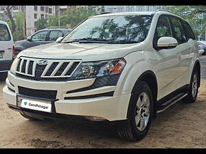 Second Hand Mahindra XUV500 W8 [2015-2017] in Gandhinagar