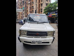 Second Hand Toyota Qualis FS B4 in Mumbai
