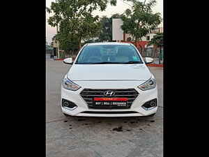 Second Hand हुंडई वरना फ़्लूइडिक 1.6 vtvt sx in सूरत