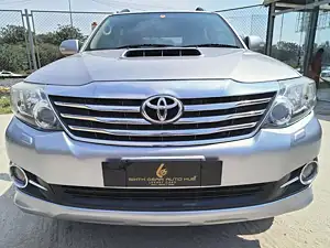 Second Hand Toyota Fortuner [2012-2016] 3.0 4x2 MT in Bangalore