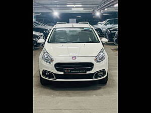 Second Hand Fiat Punto Emotion Multijet 1.3 90 hp in Mumbai