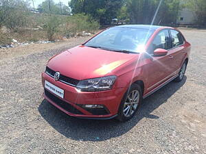 Second Hand Volkswagen Vento Highline Plus 1.2 (P) AT 16 Alloy in Pune
