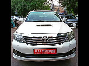 Second Hand Toyota Fortuner 3.0 4x4 MT in Ludhiana