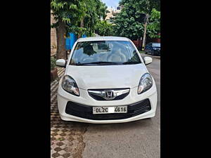 Second Hand Honda Brio S MT in Delhi